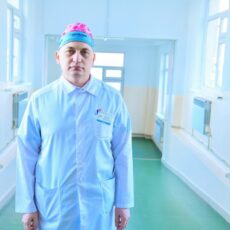 К доктору онкологического центра Шымкента приезжают пациенты из других областей страны Давран Арыбжанов