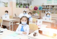 В Казахстане снизилась заболеваемость КВИ среди школьников школа