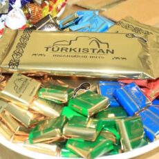 В Толебийском районе выпускают брендовый шоколад «Turkistan» шоколад