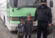Двух заблудившихся детей нашли полицейские Туркестанской области детей нашли