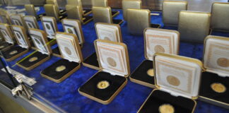Нацбанк Казахстана выпускает в обращение коллекционные монеты с изображением Назарбаева коллекционные монеты