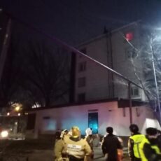 В Шымкенте пожарные и спасатели предотвратили попытку суицида суицид