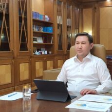 Мурат Айтенов обсудил с жителями вопросы уличного освещения