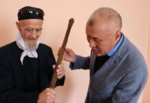 Найден посох 800-летней давности, который принадлежал родственнику Ходжи Ахмеда Ясави посох