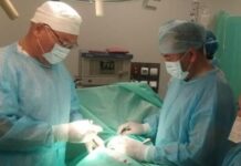 Уникальную операцию на щитовидной железе провели ребенку в Шымкенте операция
