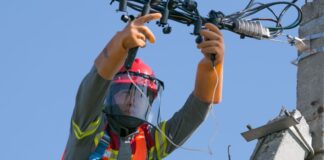 В этом году введут в эксплуатацию электрические сети в 10 жилых массивах электричество