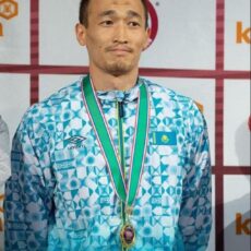 Шымкентский спортсмен признан лучшим каратистом мира каратист