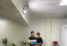 8-часовой мастер-класс «Новые пироги» дала известный в городе кондитер торт