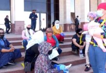 Требуем жилье: В очередной раз прошла акция протеста перед акиматом акция