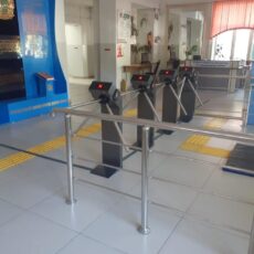 В школах Шымкента устанавливают умные турникеты с распознаванием лиц турникеты в школах