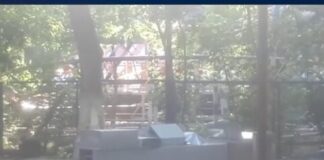 В Шымкенте 17-летний парень сорвался с аттракциона и погиб