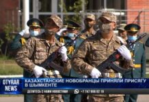 Новобранцы присягнули на верность Родине