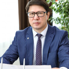 Зарплата главы фонда социального медстрахования — 1,5 миллиона тенге в месяц