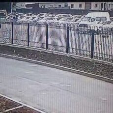 Девушку на полной скорости снесла легковушка в Шымкенте