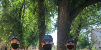 Мешали играть детям: гвардейцы усмирили пьяных дебоширов в Шымкенте гвардейцы