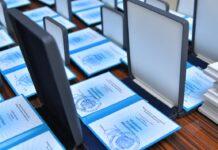 В Шымкенте чествовали медицинских работников награды