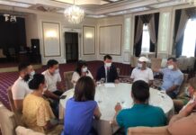 Аким Каратауского района Шымкента встретился с хозяевами ресторанов аким района