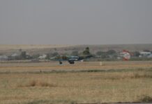 Авиабаза Шымкента отметила 70-летний юбилей самолет