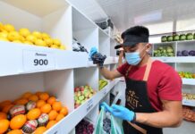 В 18-ом микрорайоне Шымкента открылся социальный магазин овощи