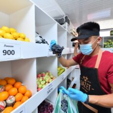 В 18-ом микрорайоне Шымкента открылся социальный магазин овощи