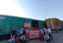 Жители Оргебаса отправили вагон сена в Жанаозен
