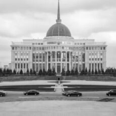 Токаев посмертно наградил погибших при ЧП в Жамбылской области