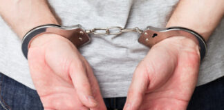 В Туркестане пьяный воришка обокрал пенсионерку