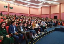 В сентябре начнется отбор в президентский молодежный кадровый резерв молодежный кадровый резерв