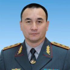 В Казахстане назначен новый министр обороны Мурат Бектанов