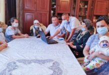 95-летняя жительница Жетысая прошла перепись населения-онлайн семья