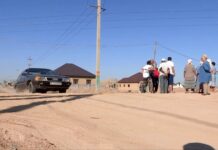 В микрорайоне Асар-2 нет ни воды, ни света, газа и дорог