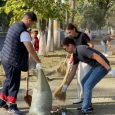 В Шымкенте прошел общегородской субботник