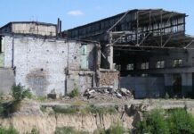 Смертельный удар: прессом – по автоматам завод