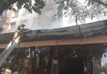 В Шымкенте произошел пожар в кафе «Ложка Вилка» кафе "Ложка Вилка" пожар