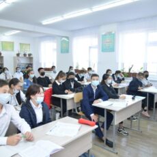 О работе летних школ рассказали в МОН РК