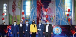 В Шымкенте проходит чемпионат и Кубок РК по художественной гимнастике гимнастика