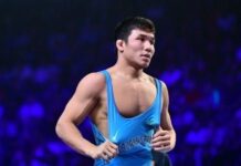 Первую медаль в копилку сборной РК завоевал борец из Шымкента Асыл Айтакын