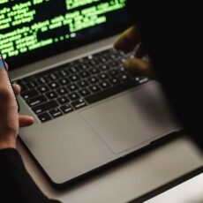 Казахстанец оформил микрозаймы на других людей на 10 миллионов