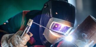 Шымкент и Туркестанская область: на работу приглашаются специалисты электрогазосварщик