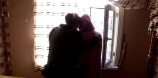 Мать потерпевшей в групповом изнасиловании подозревает полицию в «укрывательстве»