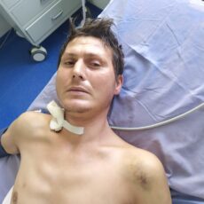В Шымкенте родных, временно потерявшего память мужчины, разыскивают врачи