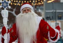 Знаете ли вы, что Деду Морозу уже более 180 лет? дед мороз