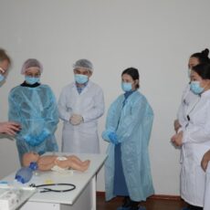 Шымкентские акушеры-гинекологи прошли обучение у ведущих специалистов из Беларуси мастер класс