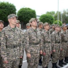 50 алматинских новобранцев отправились служить в Шымкент 50 алматинских новобранцев отправились служить в Шымкент