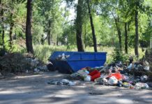 Нарушителей чистоты наказали в Шымкенте мусор