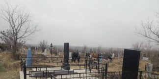 Каждый третий казахстанец не может организовать похороны близкого без долгов: что это стоит в Шымкенте? кладбище