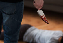 На одной из квартир Шымкента зарезали женщину убийство