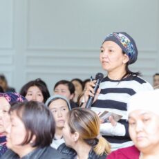 Кто получит социальные выплаты в ближайшие праздники? многодетная