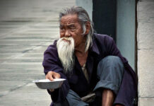 Попрошаек в Шымкенте накажут