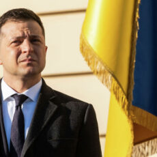Зеленский покинет Украину?